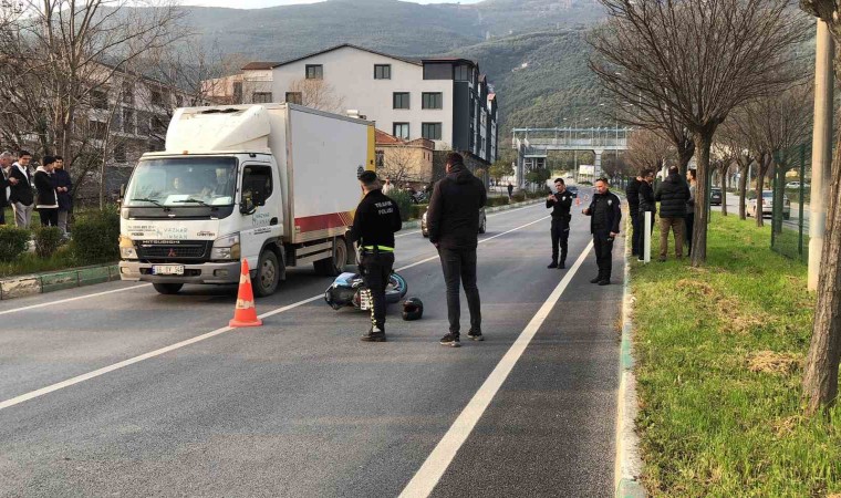 Bursada kazaya karışan motosiklet sürücüsü hayatını kaybetti