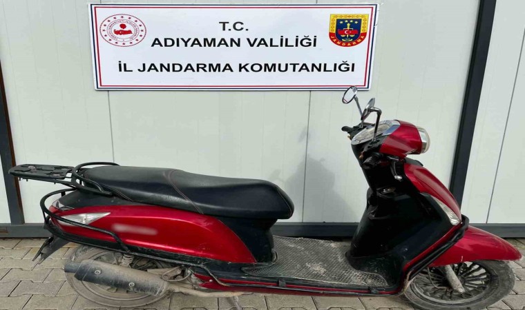 Çalıntı motosiklet jandarma ekiplerince bulundu