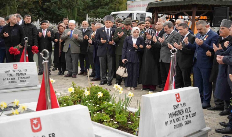 Çanakkale Zaferine kutlama, şehitlere dua