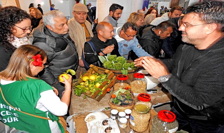 Çeşmede Yerel Tohum Takas Şenliği