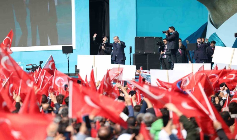 Cumhurbaşkanı Erdoğan, büyük İzmir mitinginde konuştu