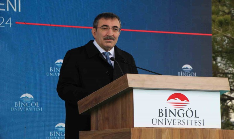 Cumhurbaşkanı Yardımcısı Yılmaz: Bingöl Üniversitesi arı ve arı ürünleri alanında ihtisaslaşan, uzmanlaşan tek üniversitemizdir”