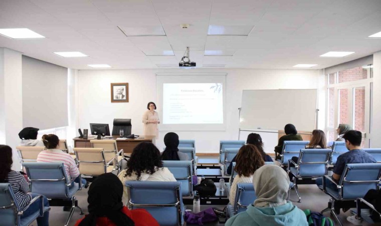 DİLKOMda “Parkinson: Yapabileceğimiz Daha Çok Şey Var” semineri gerçekleştirildi