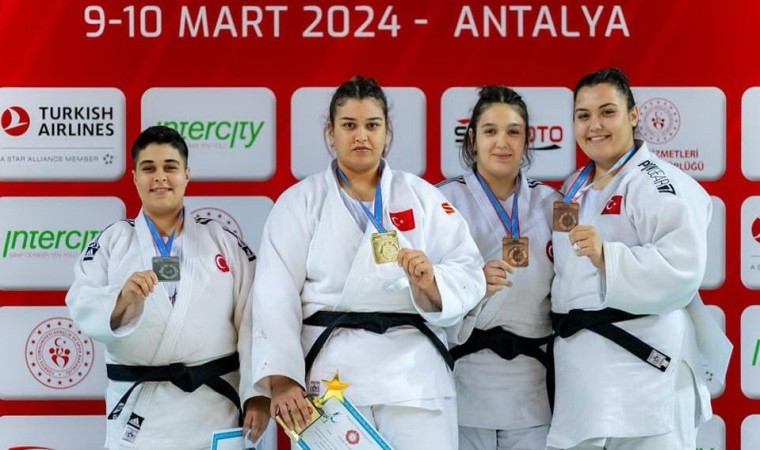 Duygu Dirgenden bronz madalya