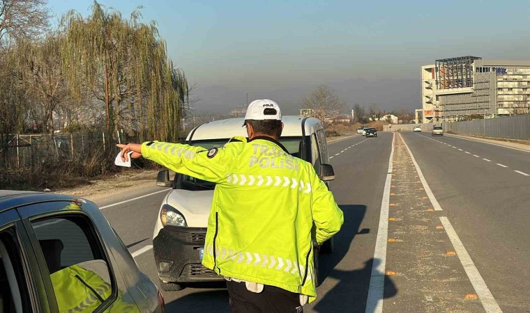 Düzcede denetimlerde 122 araç trafikten men edildi