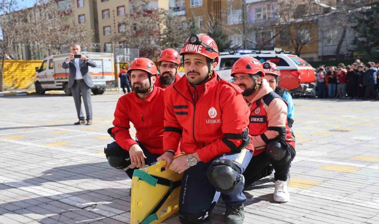 Elazığda deprem ve yangın tatbikatı