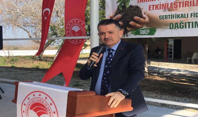 Eski Tarım ve Orman Bakanı Pakdemirli: Evlatlarımızı tarım yapmaya ikna etmemiz gerekiyor