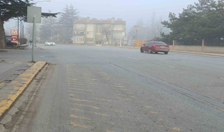 Eskişehir haftanın ilk gününe sisle başladı