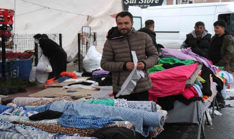 Fenomen pazarcı, esnaf arkadaşlarının desteğiyle hayalini gerçekleştirdi