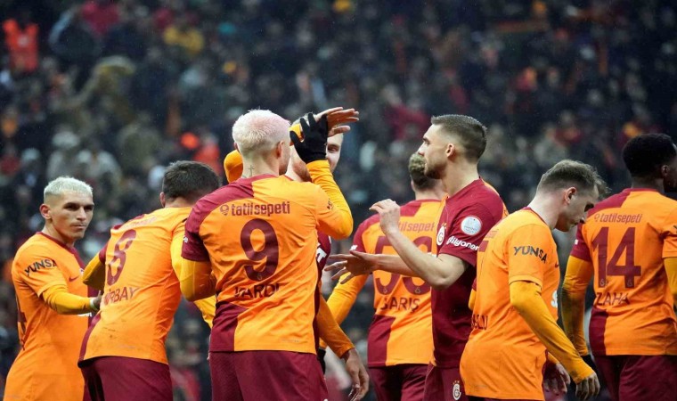 Galatasaray evindeki yenilmezlik serisini 32ye çıkardı