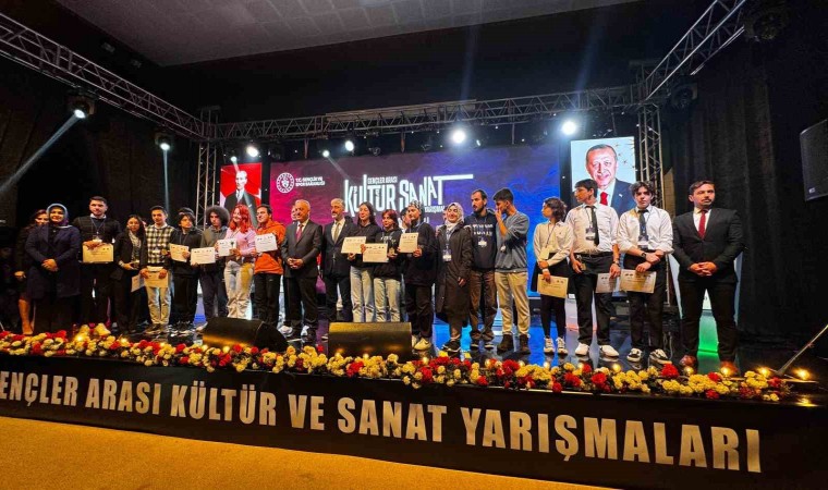 Gençler Arası Kültür Sanat Yarışmaları Ege Bölge Finali Manisada yapıldı