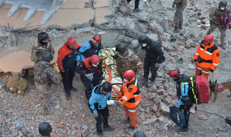 Hakkaride deprem tatbikatı