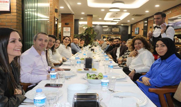 İhlas Medya Grubunun Ankara çalışanları iftar yemeğinde bir araya geldi