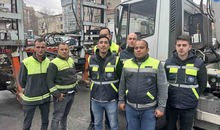 İstanbulda “istifa” gerekçesiyle işten kovulan trafik çekici operatörlerinden tepki