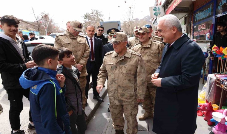 Jandarma Genel Komutanı Orgeneral Çetin, Muşta