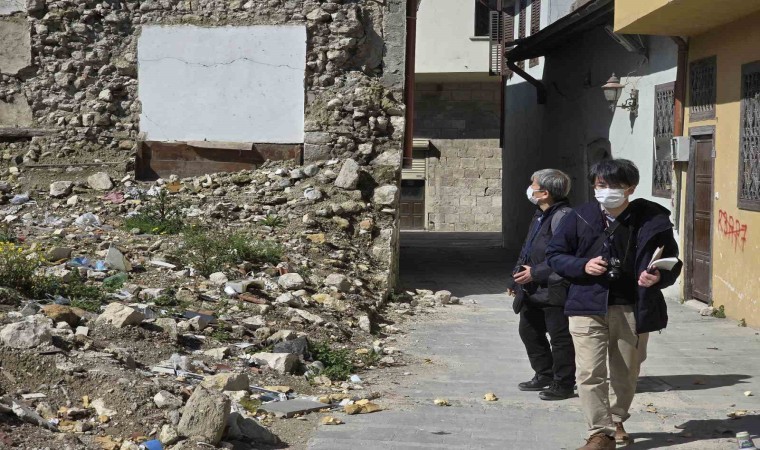 Japonlardan depremin yıktığı kentlere akademik destek