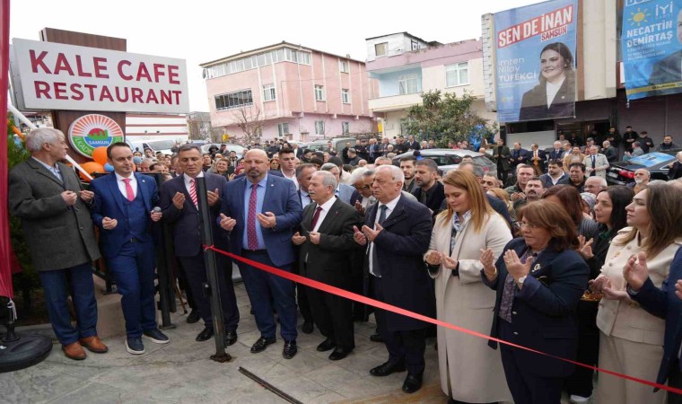 Kale Kafe dualarla açıldı