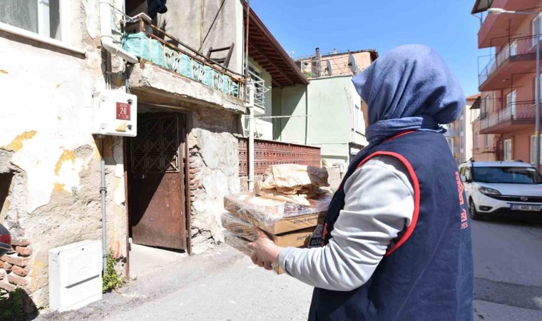 Karesi Belediyesi yürekleri ısıtıyor