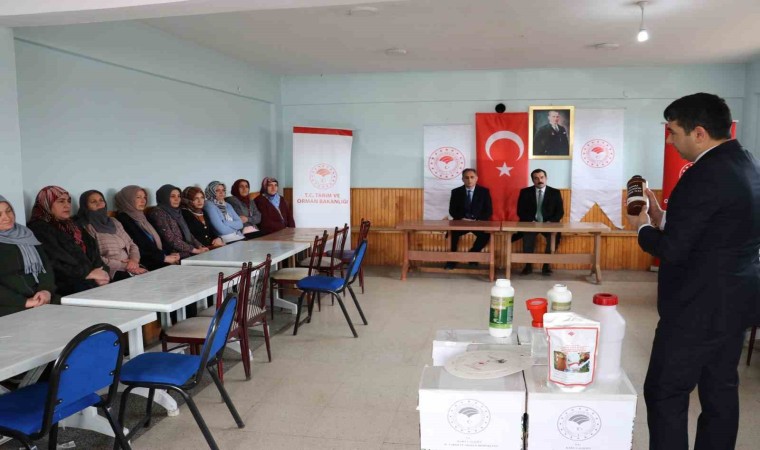 Karslı kadın çiftçiler Sağım Hijyeni ve Sanitasyon kursunu tamamladı