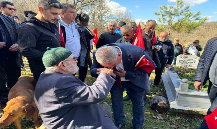 Kaymakamlıktan şehitlere saygı yürüyüşü