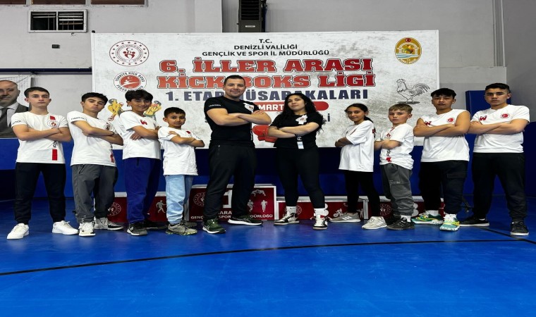 Kemer Belediyesi kick boks sporcuları 5 madalya ile döndü