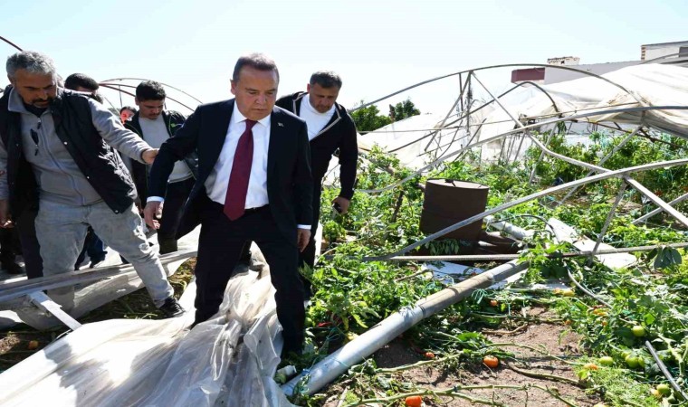 Kumlucada hortum felaketinin yaraları sarılıyor