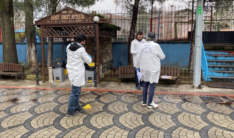 Lise bahçesinde ‘Kız arkadaşıma baktın kavgası: 3 yaralı