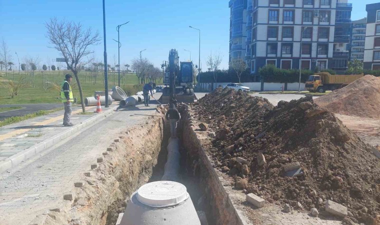 MASKİden kısmi yağmursuyu hattı döşeme çalışması