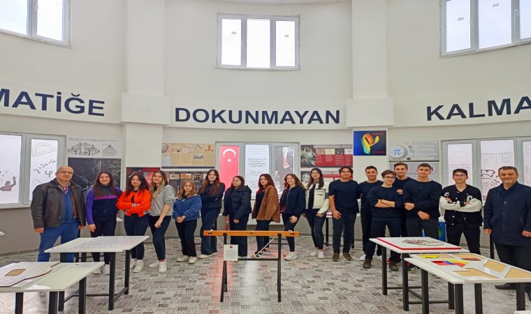 Matematik müzesini bir haftada 475 öğrenci ziyaret etti