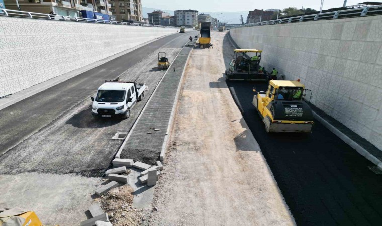 Menemende açılış yağmuru: Peş peşe açılışlar