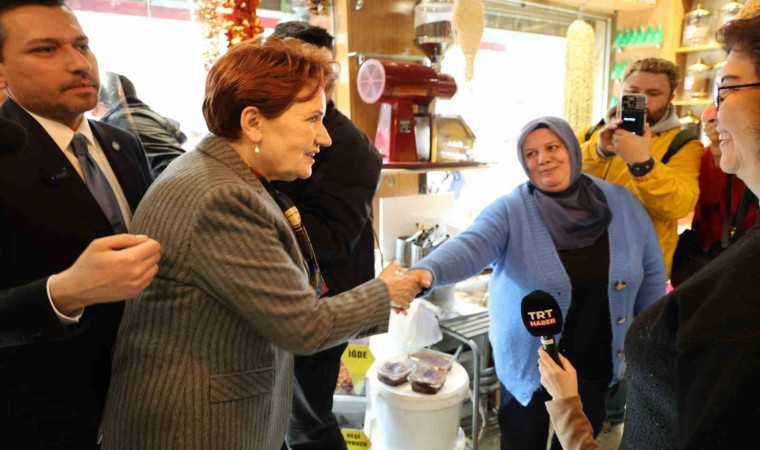 Meral Akşener Eskişehirde esnaf ziyareti gerçekleştirdi