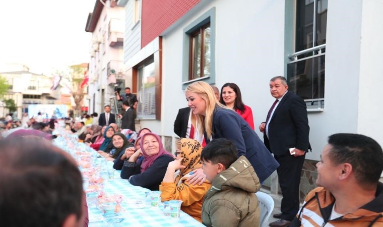 Merkezefendide ilk hafta iftar programı açıklandı