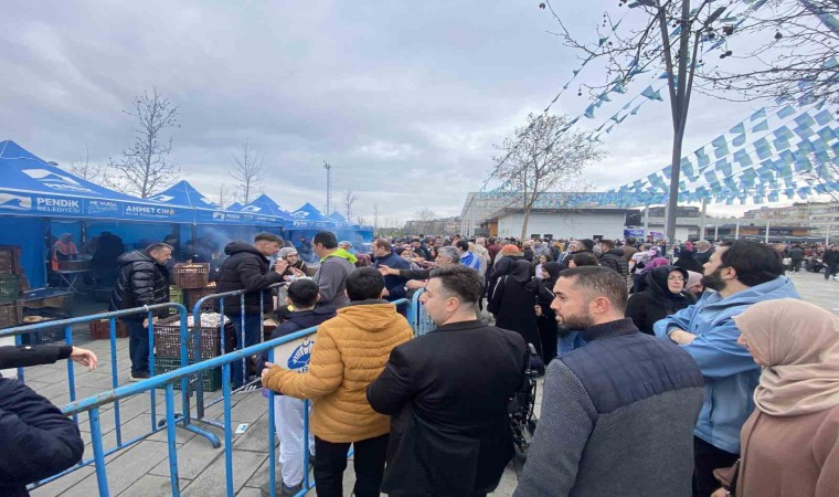 Murat Kurum, Pendikte hamsi festivaline katıldı