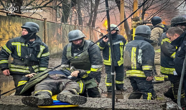 Rus ordusu Odessayı vurdu: 14 ölü, 46 yaralı