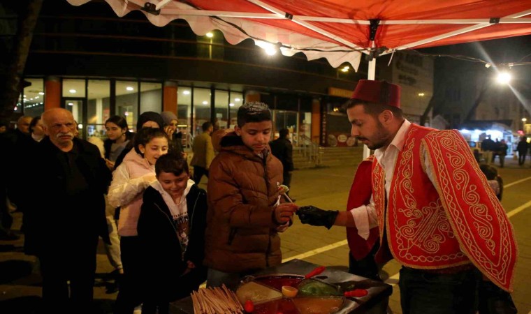 Sakaryada Ramazan akşamları büyükşehirle bir başka