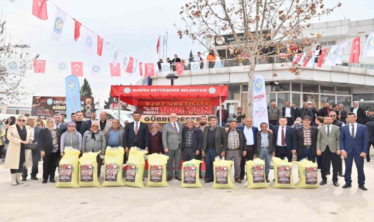 Sarıgölde 375 üreticiye 65 ton gübre desteği