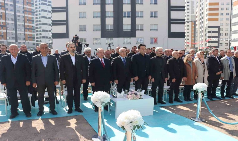 Talas Belediyesinden eğitime bir katkı daha: Ahmet Gönen Lisesinin temeli atıldı