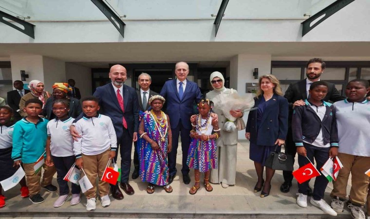 TBMM Başkanı Kurtulmuş, Fildişi Sahilinde Uluslararası Maarif Okullarını ziyaret etti