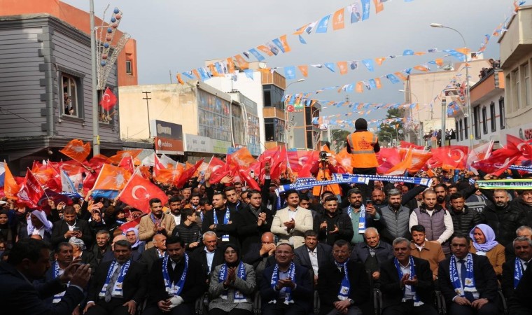 TBMM Başkanvekili Bekir Bozdağın yaptığı açılış mitinge dönüştü