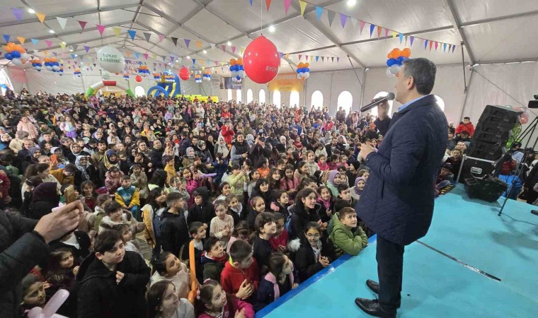 Tokatta Ramazanın coşkusunu çocuklar tekne orucu iftarıyla yaşadı