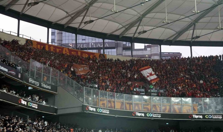 Trendyol Süper Lig: Beşiktaş: 0 - Galatasaray: 1 (Maç devam ediyor)