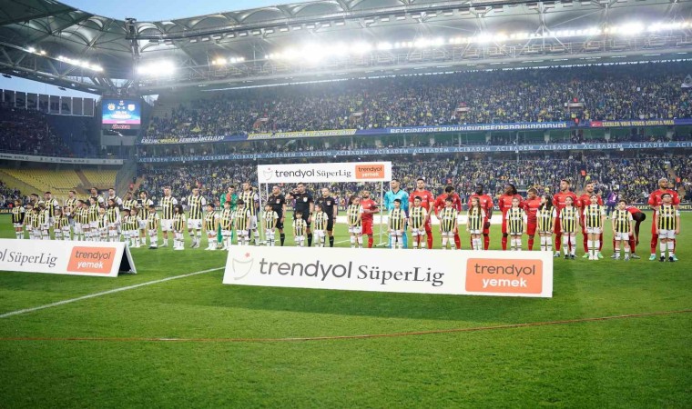 Trendyol Süper Lig: Fenerbahçe: 0 - Pendikspor: 0 (Maç devam ediyor)