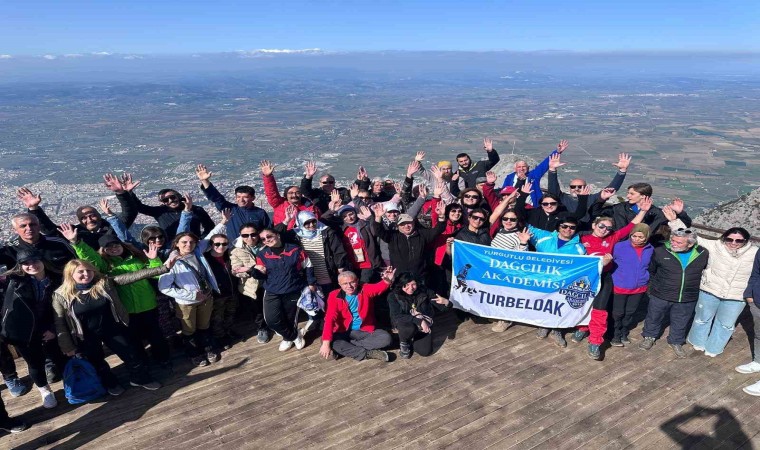 TURBELDAK Spil Dağında doğanın keyfini çıkardı