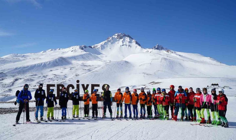 Türk Dünyasından sporcuları buluşturan Erciyes Türksoy Kupası tamamlandı