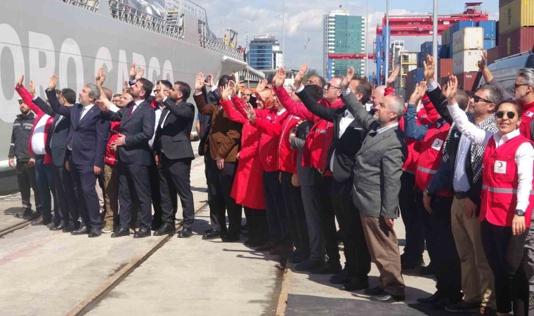 Türk Kızılayının 7inci İyilik Gemisi Gazzeye uğurlandı