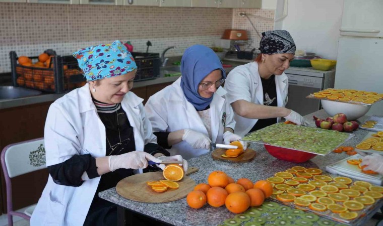 Üretken kadınlar yöresel ürünlere değer katıyor