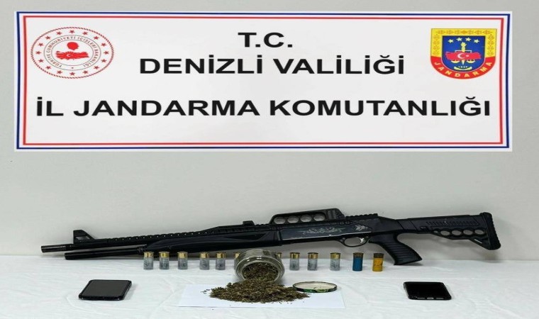 Uyuşturucu tacirlerine 2 ilçede operasyon düzenlendi