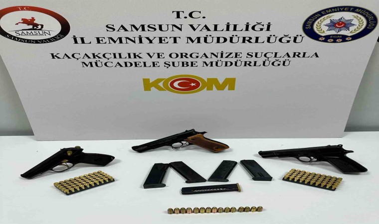 Yolcu otobüsünde 3 tabancayla yakalandı