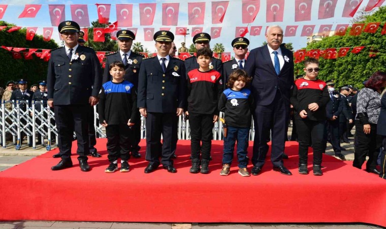 Adanada, Türk Polis Teşkilatının kuruluşunun 179. yıl dönümü dolayısıyla törenler düzenlendi