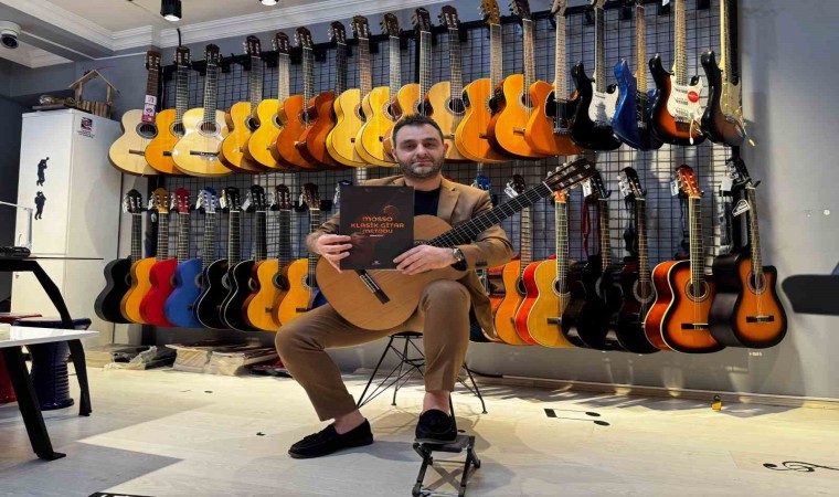 Ahmet Kılıç Klasik Gitar Metodunu yayınladı